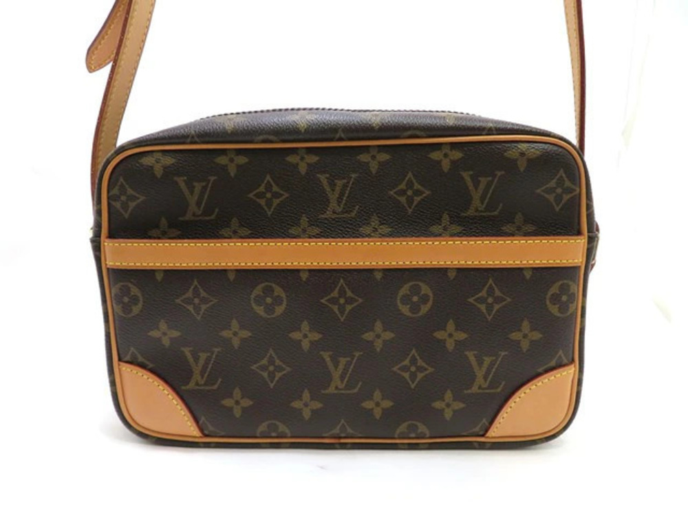 LOUIS VUITTON Monogram Trocadero Crossbody Bag Shoulder